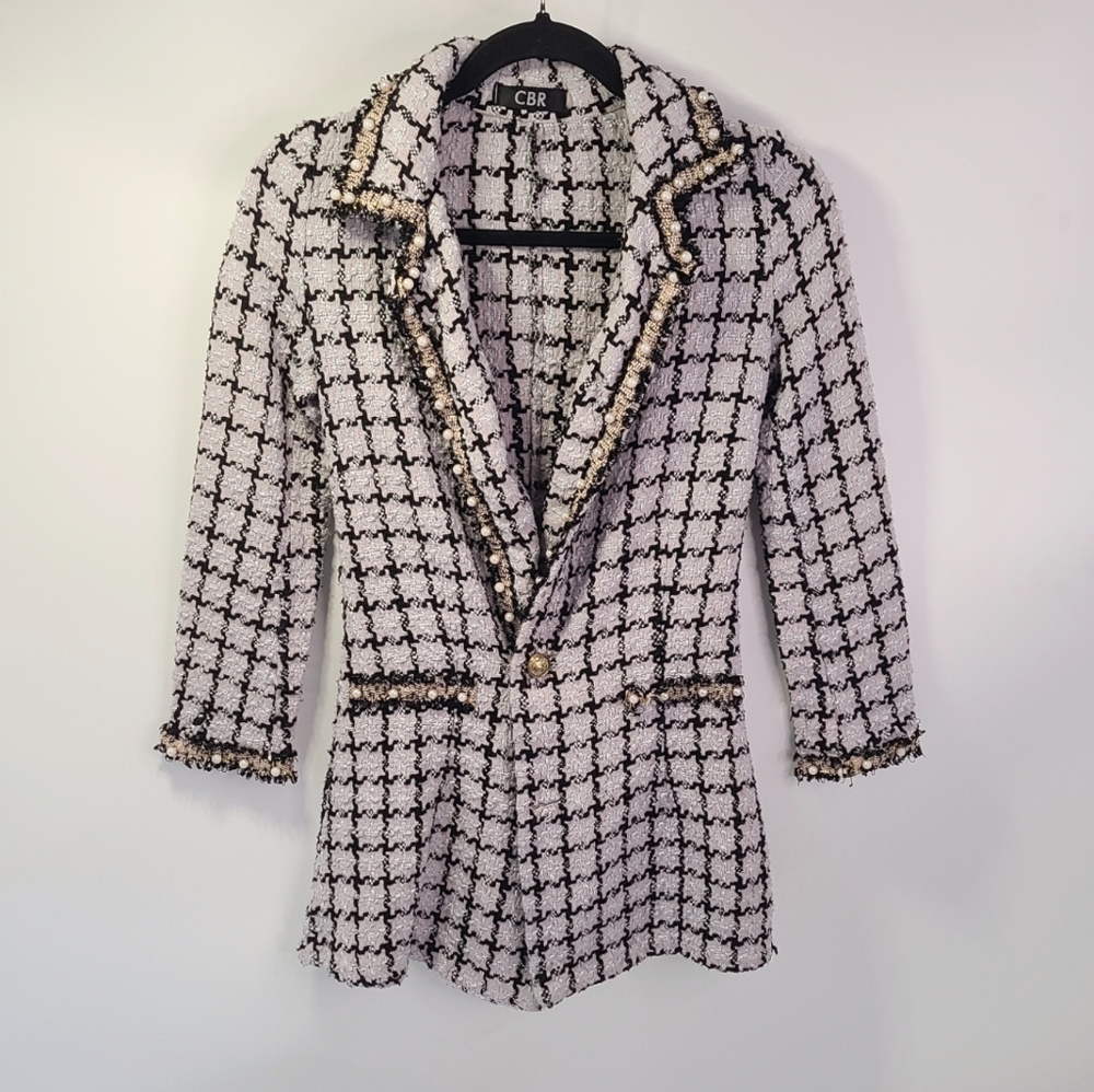 CBR Pinkish purple and cream tweed blazer/jacket with pearls size small S